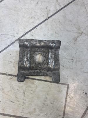 Зажимная планка для АКБ 1J0803219 Skoda Octavia