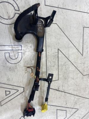 Канал для кабеля 1K2971616 Skoda Octavia RS II