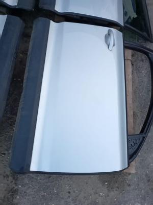 Двери 7L0831055L Volkswagen Touareg 7L дорестайлинг