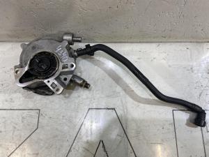 Топливный и вакуумный насос 070145209F Volkswagen Touareg I
