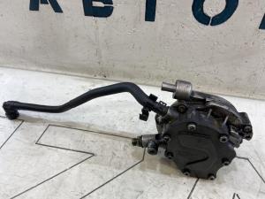 Топливный и вакуумный насос 070145209F Volkswagen Touareg I