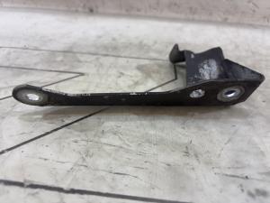 Кронштейн патрубка интеркулера 078133576A 