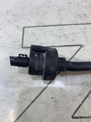 Клапан электромагнитный адсорбера 058133459 