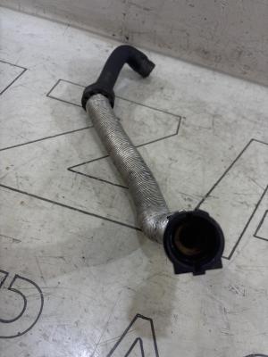 шланг трубки радиатора 5N0122157AG Skoda Octavia RS II