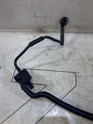 Клапан вентиляции топливного бака 06H906517AA Skoda Octavia RS II