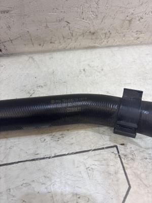 Патрубок охлаждения нижний 5N0122051BD Skoda Octavia RS II