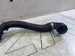 Патрубок 3B0122291L Skoda Octavia RS II