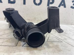 Воздушный трубопровод 5N0145770G Skoda Octavia RS II