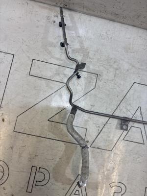 Трубопровод системы охлаждения 06J121075F Skoda Octavia RS II