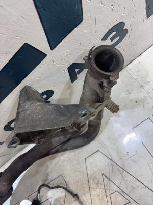 Коллектор выпускной с трубами 8G0253101Q 