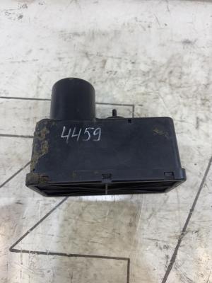 Компрессор центрального замка 443862257B Audi 80 B3