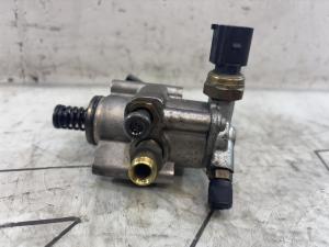 Топливный насос высокого давления 06F127025F 