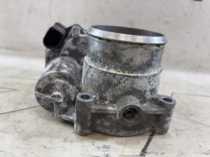 Дроссельная заслонка 06F133062E 