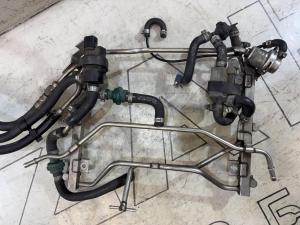 Топливная рампа 078133681AR 