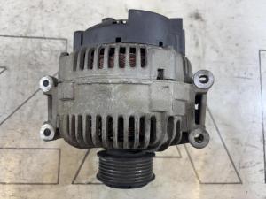 Генератор 06E903016E 