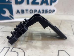 Кронштейн фишек 4A0937545D Audi A6 C4