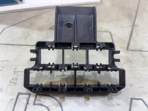 Кронштейн фишек 4A0937545D Audi A6 C4