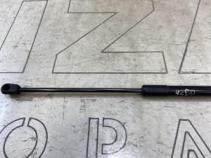 Амортизатор капота 7L6823359B Volkswagen Touareg I