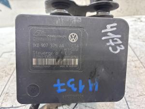 Блок управления ABS 1K0907379AA Volkswagen Jetta MK5