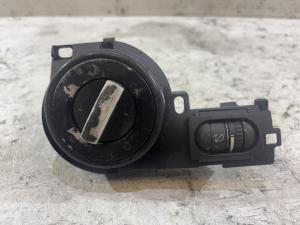 Блок управления светом 7L6858903AA Volkswagen Touareg I