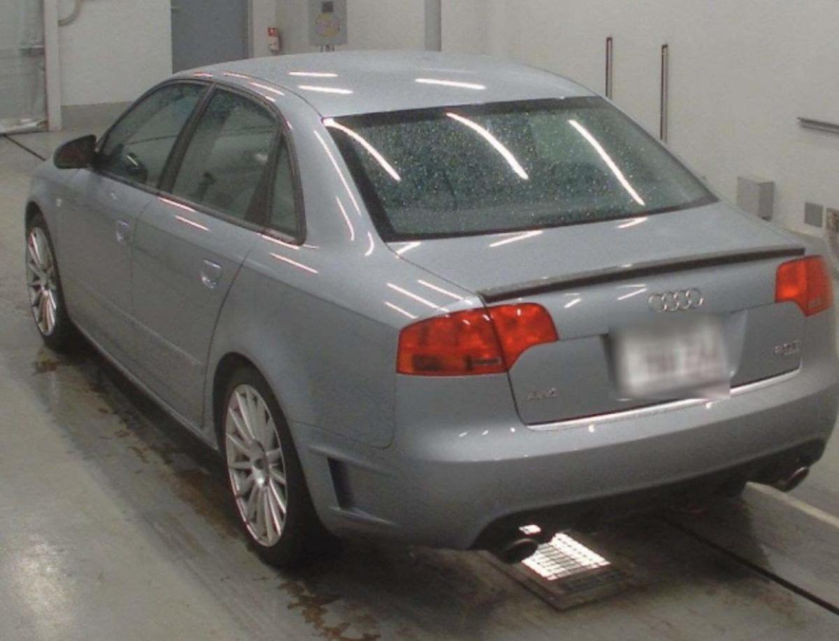 Audi A4 B7